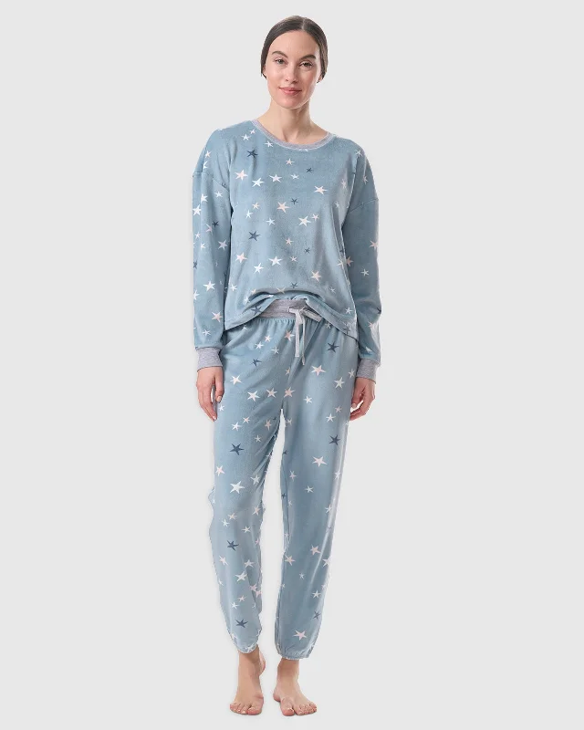 Weekend Discounts to Celebrate Cozy Long Sleeve PJ Set