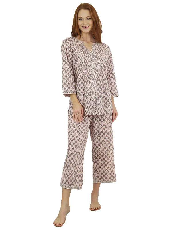 Weekend Deals That Sizzle La Cera Floral 3/4 Sleeve Pleat Front Capri Pajama Set