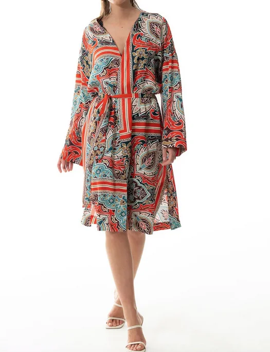 Weekend Special Mey Scarlet Kimono