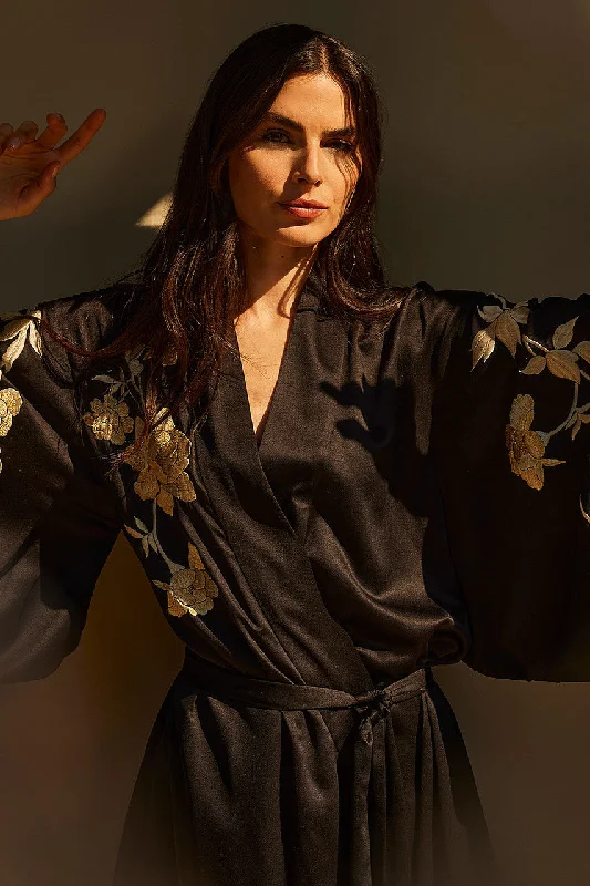 Early Access Peony Blossom Embroidery Robe