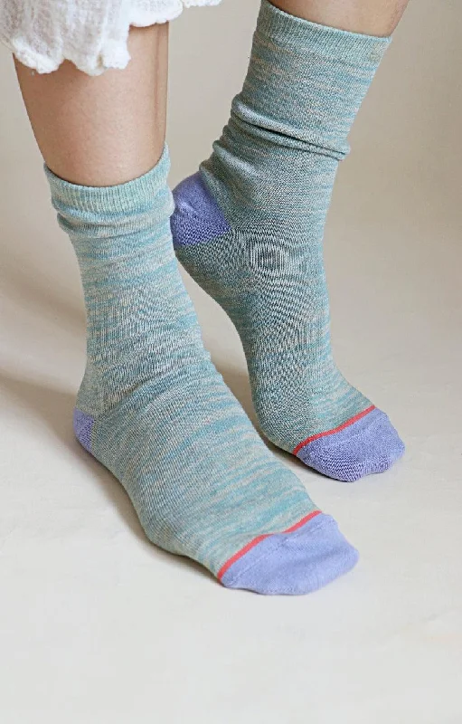 Weekend Discounts to Love Heathered Organic Cotton | Women's Crew