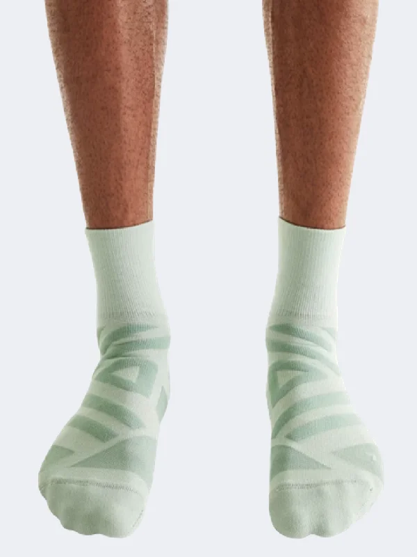 New Deal On Performance Unisex Running Sock Moss/Algae