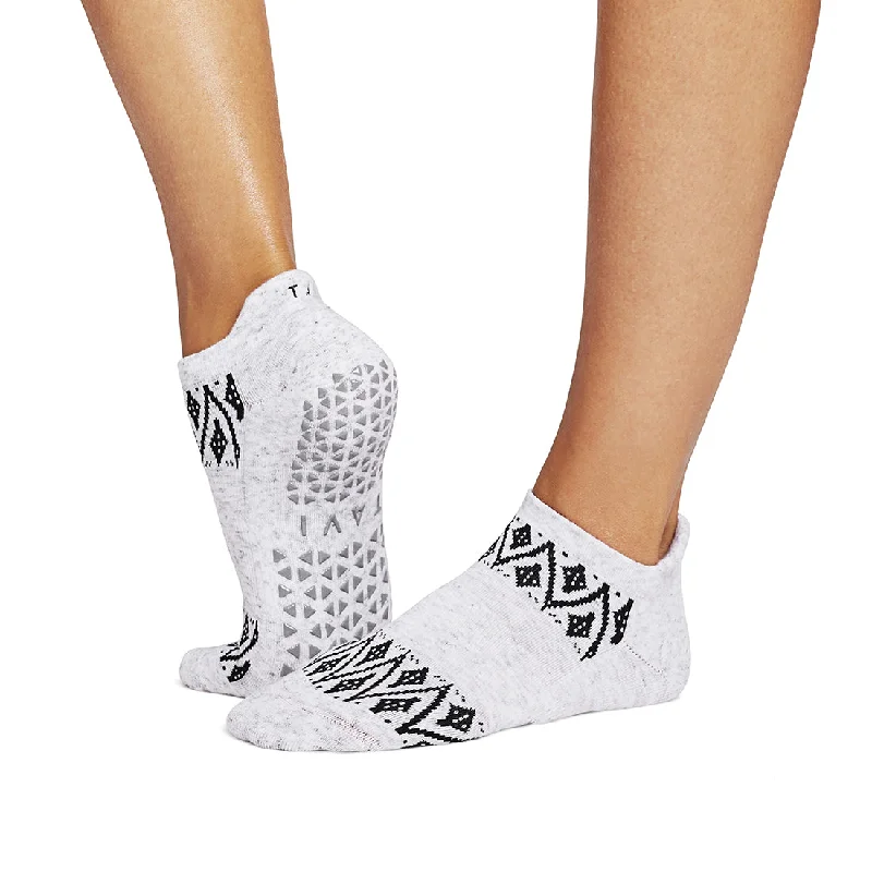 Weekend Deals to Brighten Your Day TAVI Grip Savvy - Sweater Weather